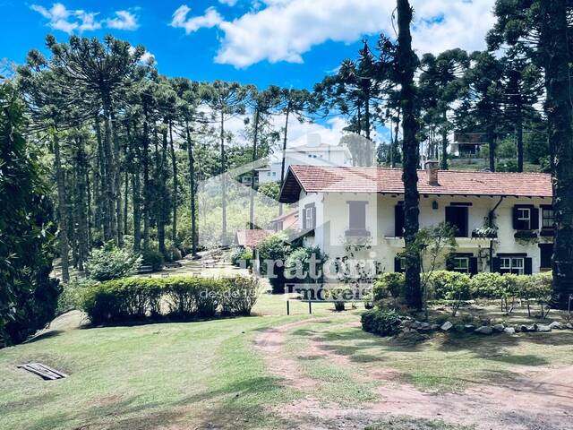 #2550 - Casa em condomínio para Venda em Campos do Jordão - SP